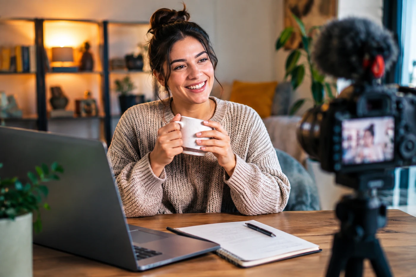 Niche Communities for Creators: How Small Audiences Become Big