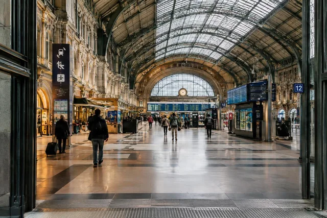 Grand Station Hall Entrance View