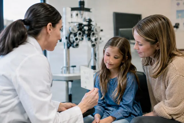 Optometrist Explains Eye Test Results