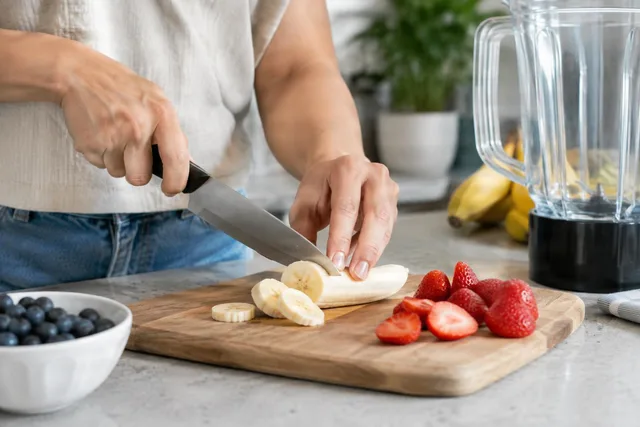 Slicing Banana for Smoothie