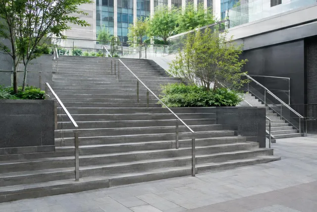 Urban Staircases (20 images)
