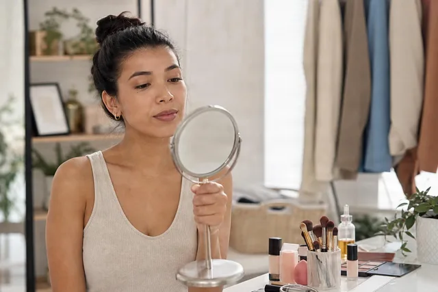Makeup Progress Check Mirror